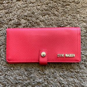Steve Madden wallet